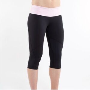 Lululemon Run For It Cropped Pants Leggings Black Pink Sz 6